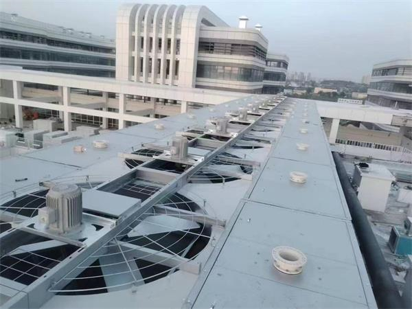 閉式冷卻塔閉式冷卻塔的工作原理(中溫逆流式方形冷