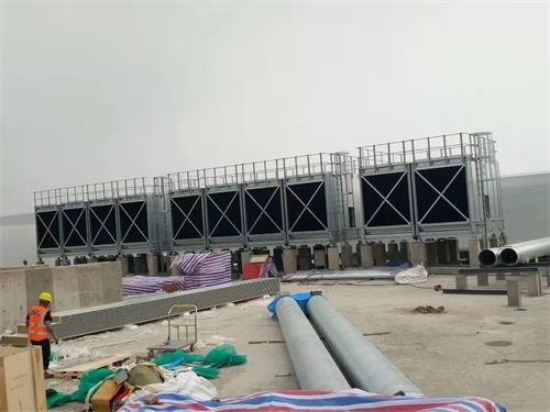 冷卻塔降溫效果取決于散熱片、風(fēng)機(jī)風(fēng)量(冷卻塔冬天