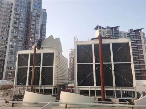 冷卻塔在工業(yè)中的應(yīng)用(80噸工業(yè)冷卻塔定制)