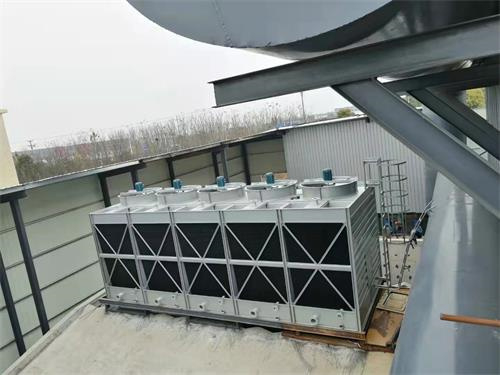 方形冷卻塔的組成與安裝(225噸方形冷卻塔安裝步驟)