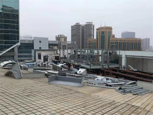 玻璃鋼冷卻塔是怎樣安全放水的(玻璃鋼冷卻塔怎么降