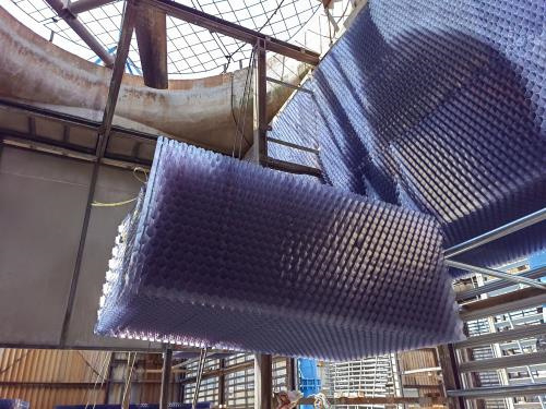 冷卻塔填料多少錢一噸(工業專用冷卻塔填料多少錢一